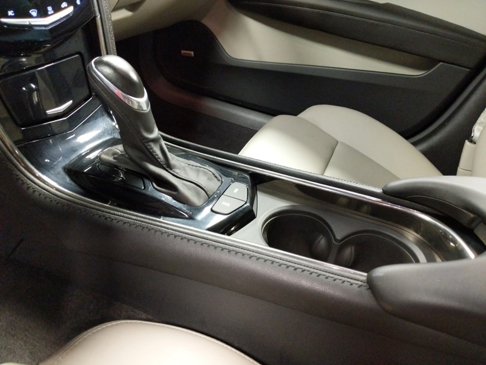 2016 Cadillac ATS - Center Console/Cup Holders