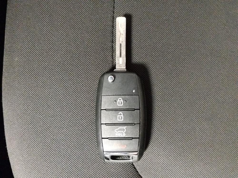 2016 Kia Soul - Keys