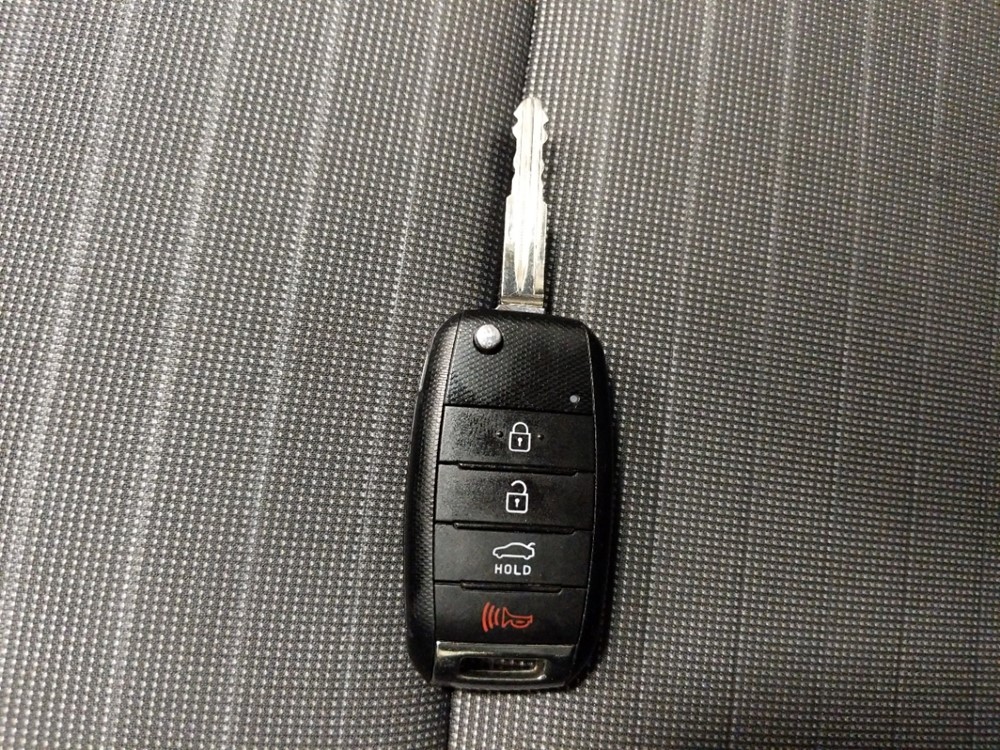 2016 Kia Forte - Keys
