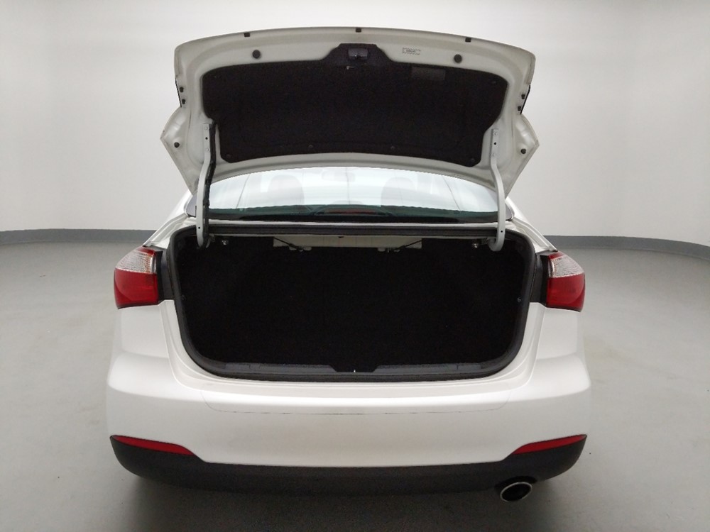 2016 Kia Forte - Trunk