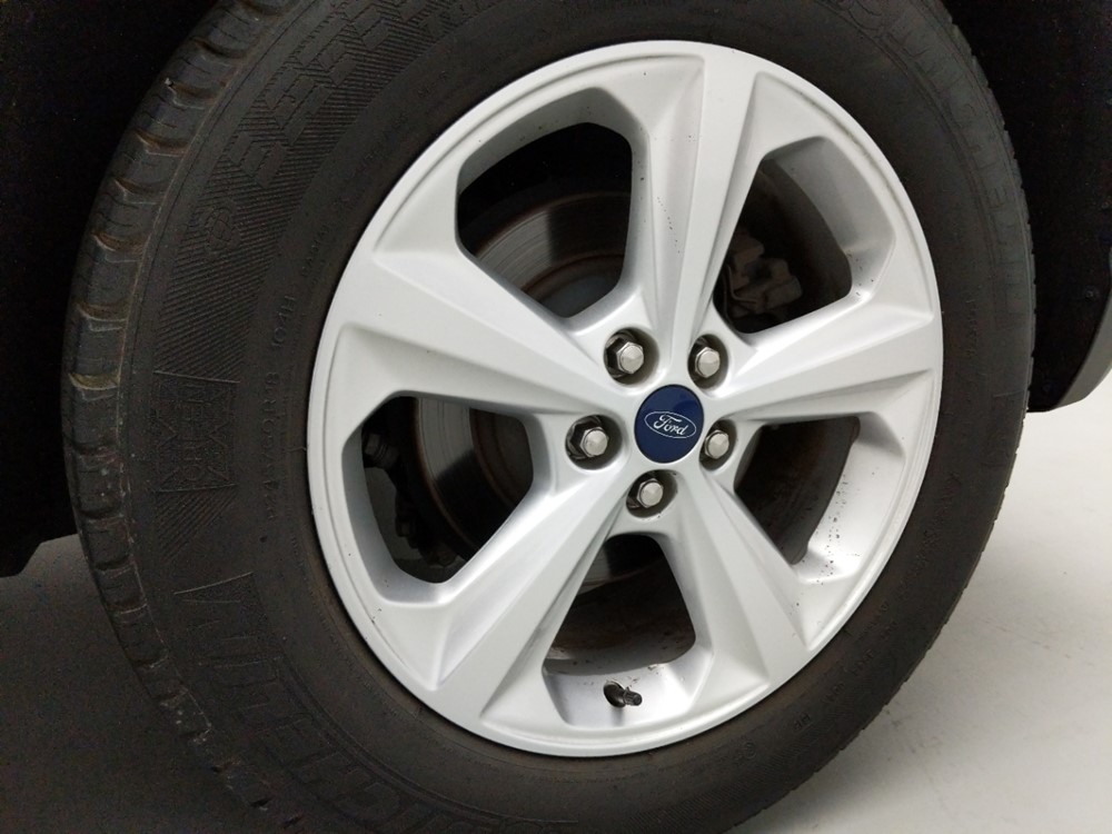 2015 Ford Edge - Wheel