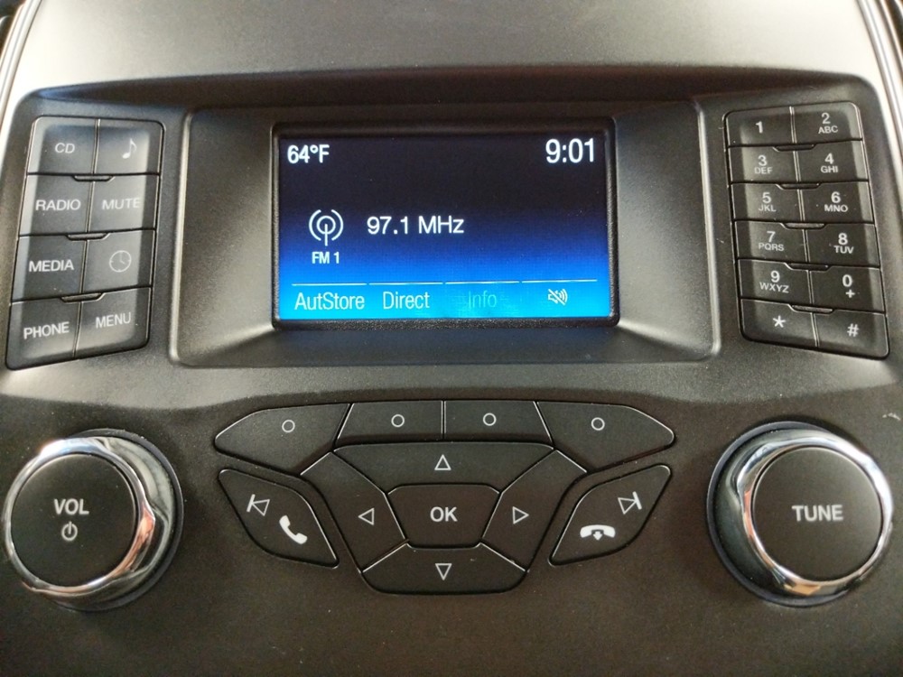 2015 Ford Edge - Stereo Package
