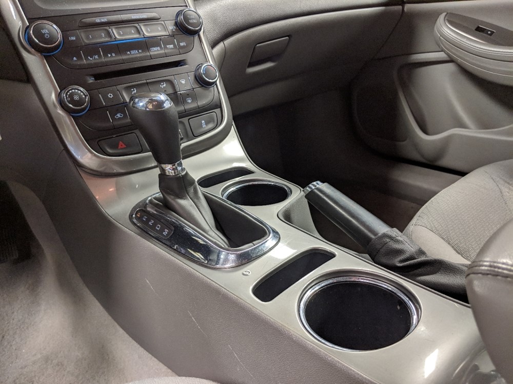 2015 Chevrolet Malibu - Center Console/Cup Holders