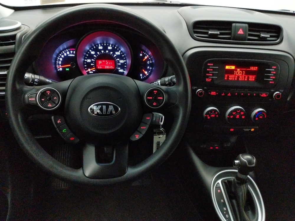 2015 Kia Soul - Driver Dash