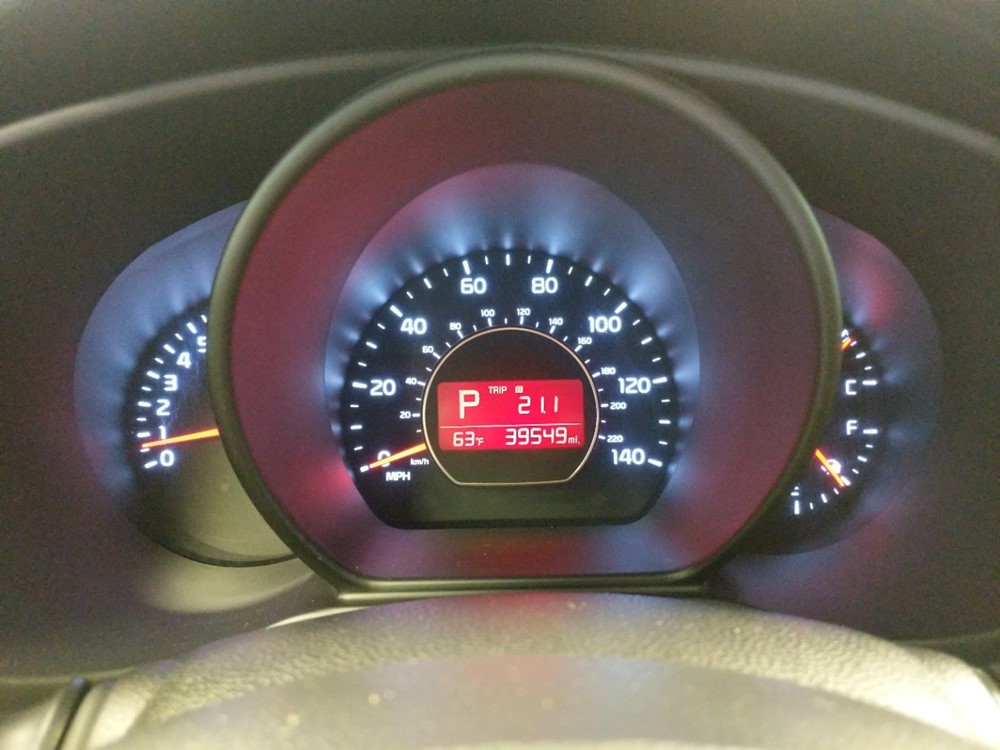 2015 Kia Soul - Odometer Close Up
