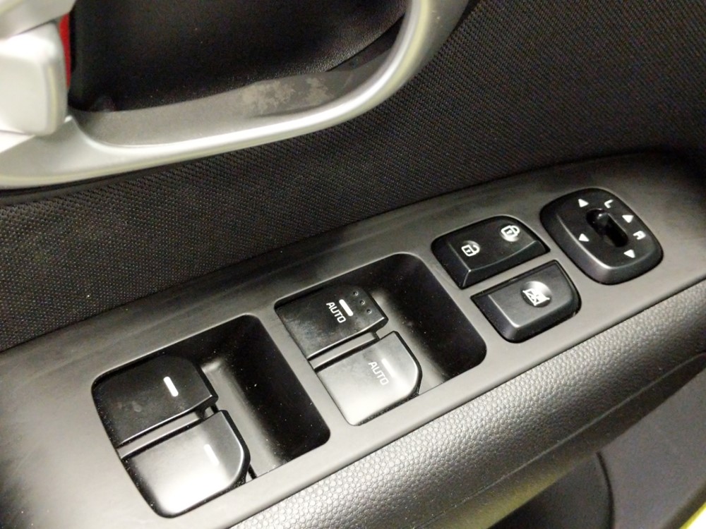 2015 Kia Soul - Driver Power Windows/Lock Control