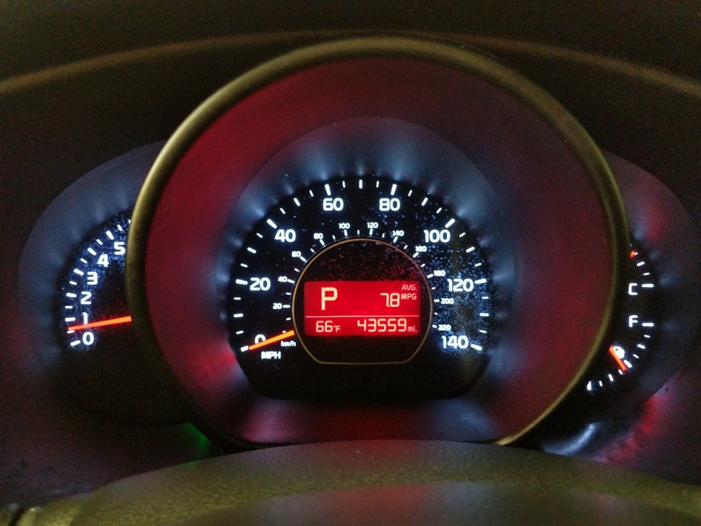 2015 Kia Soul - Odometer Close Up