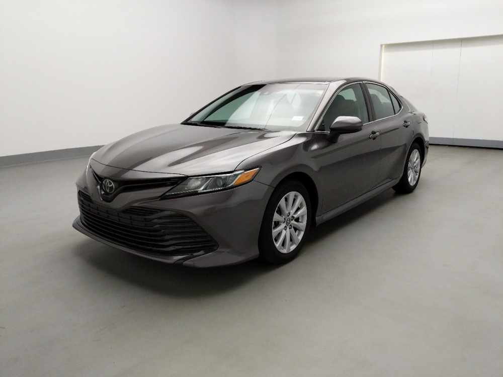 Used 2018 Toyota Camry Driver Front Bumper
