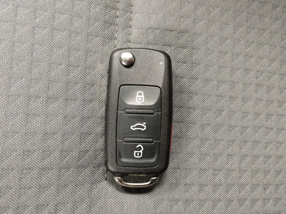 2017 Volkswagen Jetta - Keys