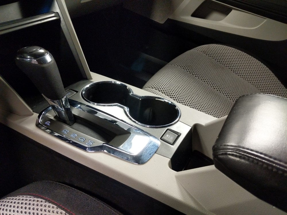 2016 Chevrolet Equinox - Center Console/Cup Holders