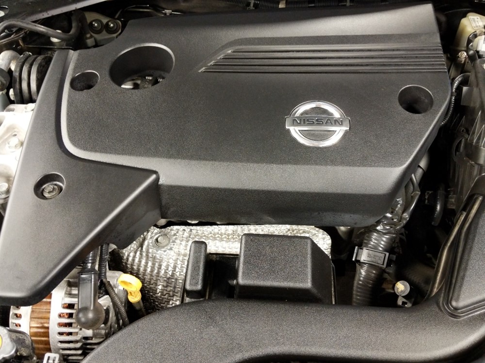2015 Nissan Altima - Engine