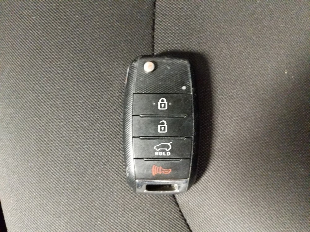 2015 Kia Soul - Keys