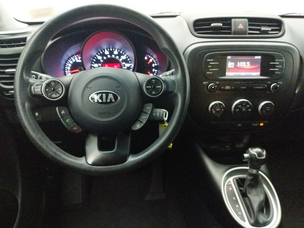 2015 Kia Soul - Driver Dash