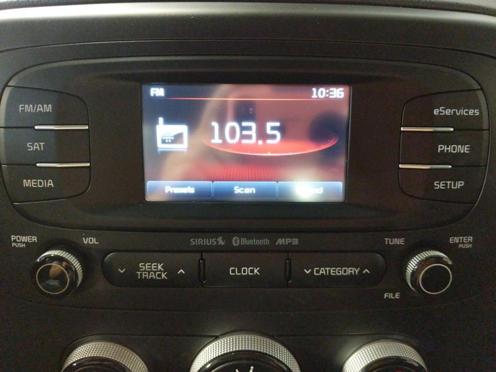 2015 Kia Soul - Stereo Package