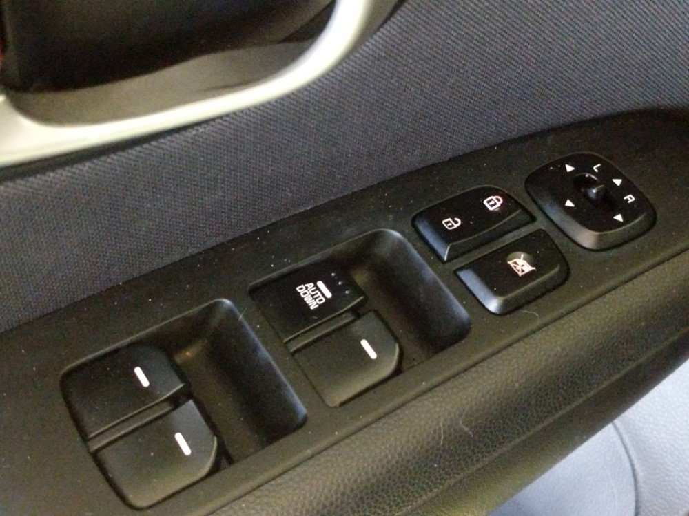 2015 Kia Soul - Driver Power Windows/Lock Control