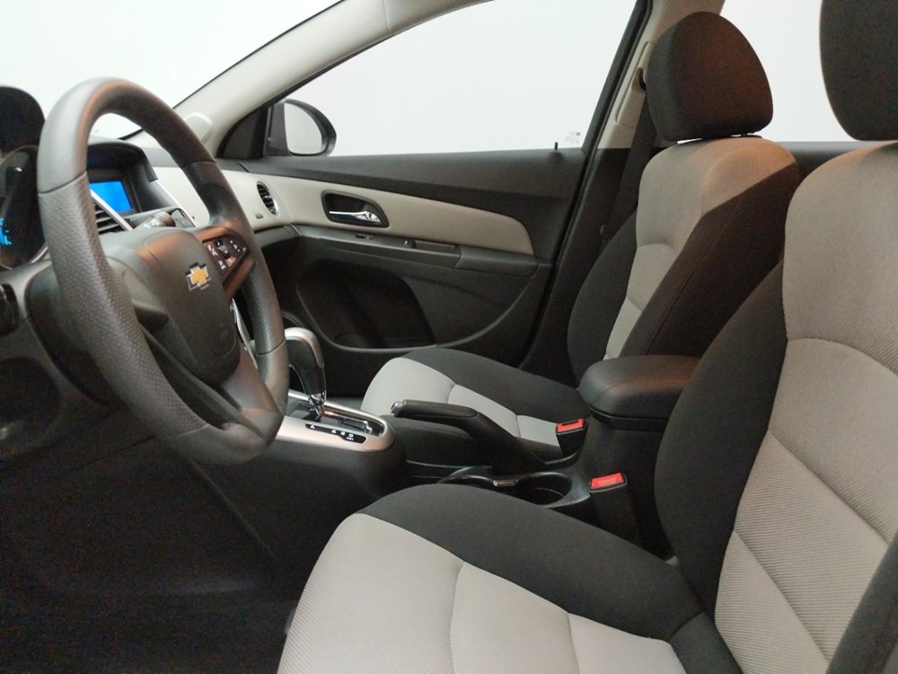 2015 Chevrolet Cruze - Driver Front Seat