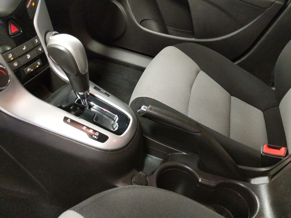 2015 Chevrolet Cruze - Center Console/Cup Holders