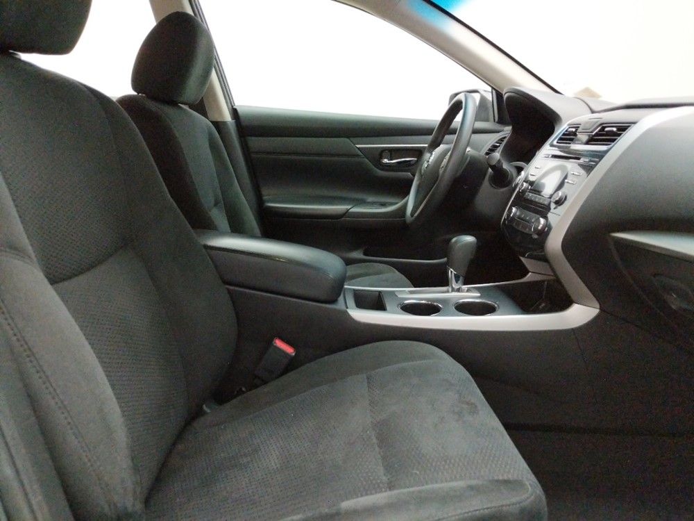 2015 Nissan Altima - Passenger Front Seat