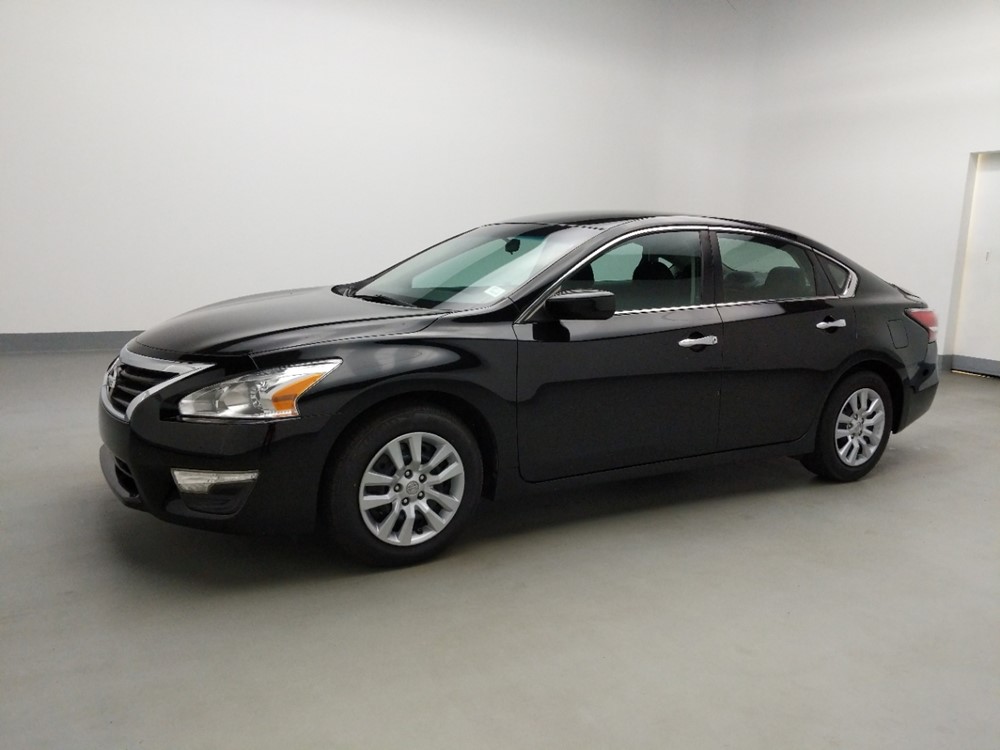 2015 Nissan Altima - Driver Front Side