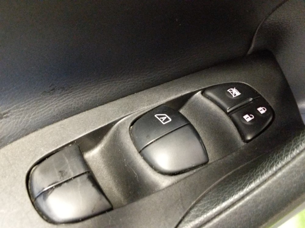 2015 Nissan Altima - Driver Power Windows/Lock Control