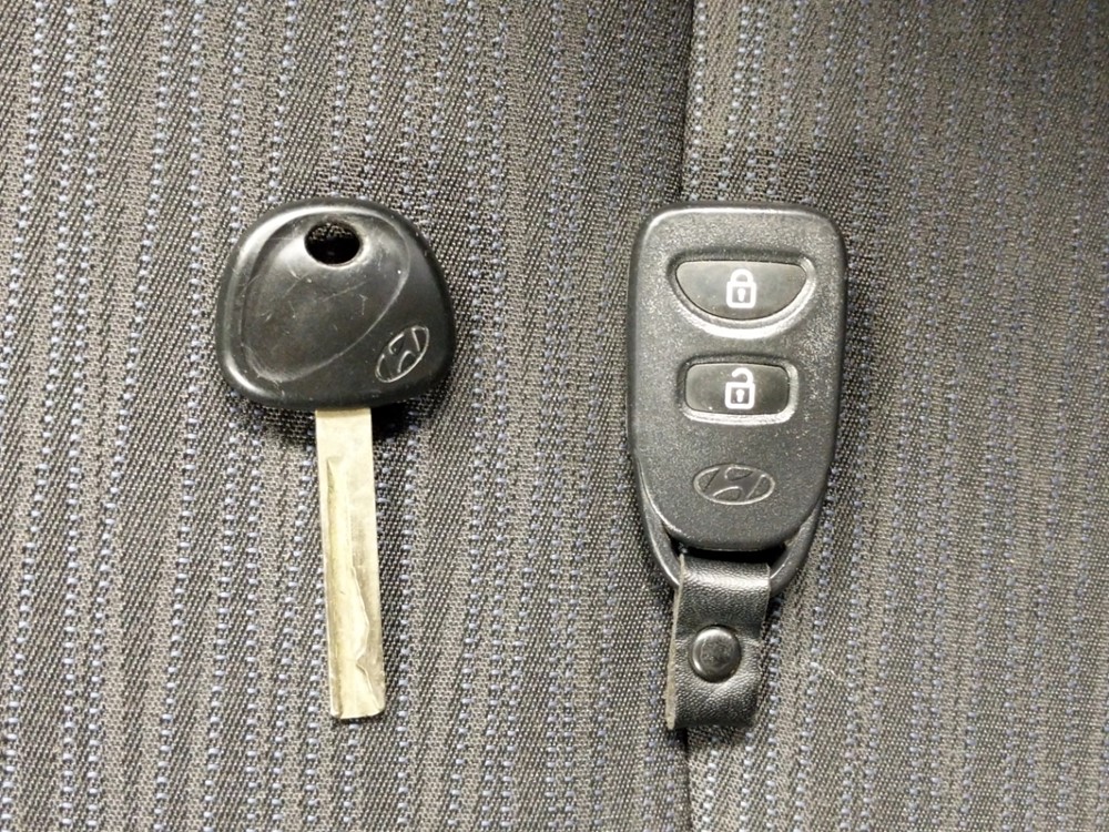 2017 Hyundai Accent - Keys