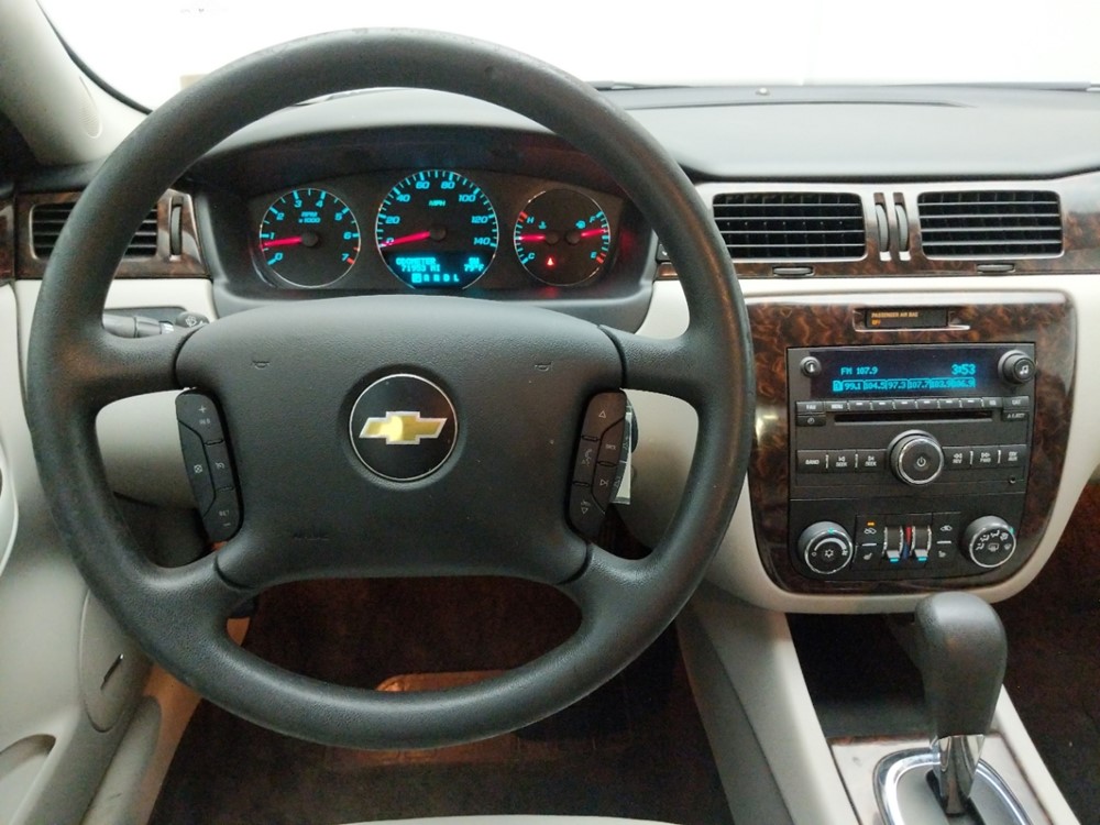 2016 Chevrolet Impala - Driver Dash