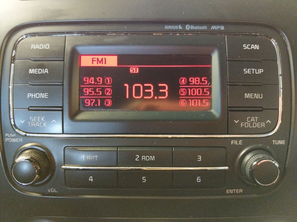 2015 Kia Forte - Stereo Package