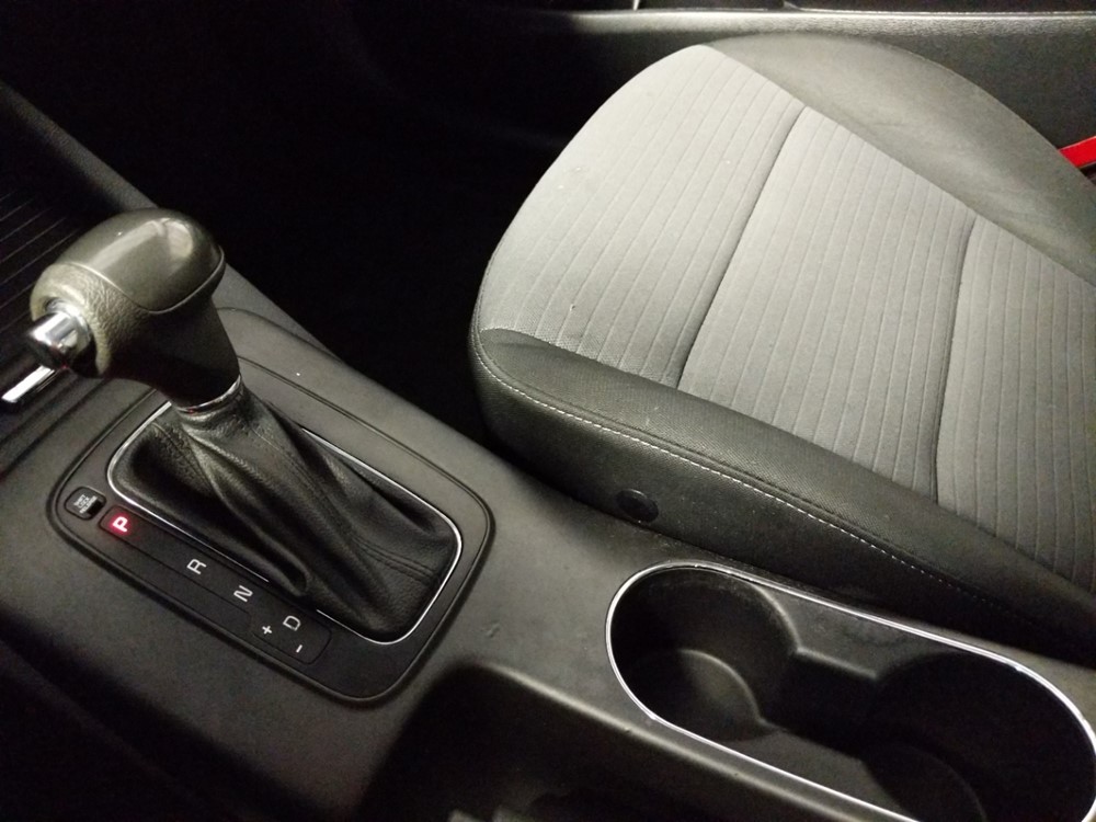 2015 Kia Forte - Center Console/Cup Holders
