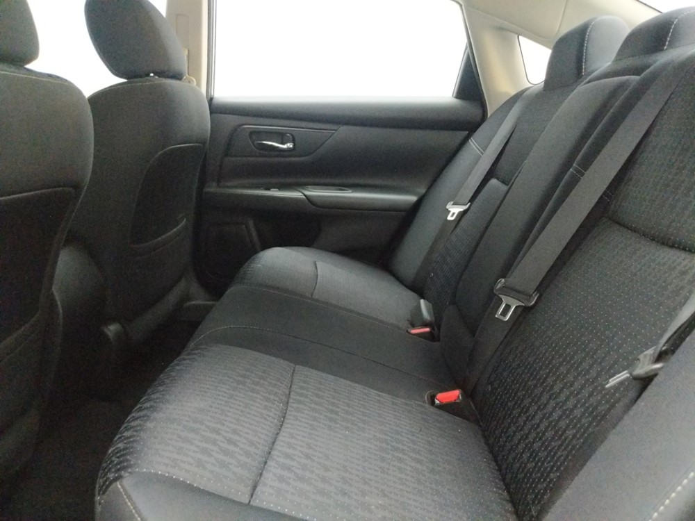 2016 Nissan Altima - Driver Rear Seat