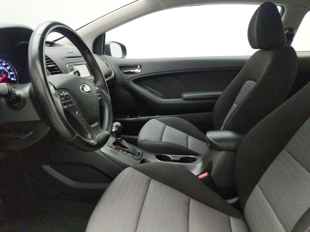 2016 Kia Forte - Driver Front Seat
