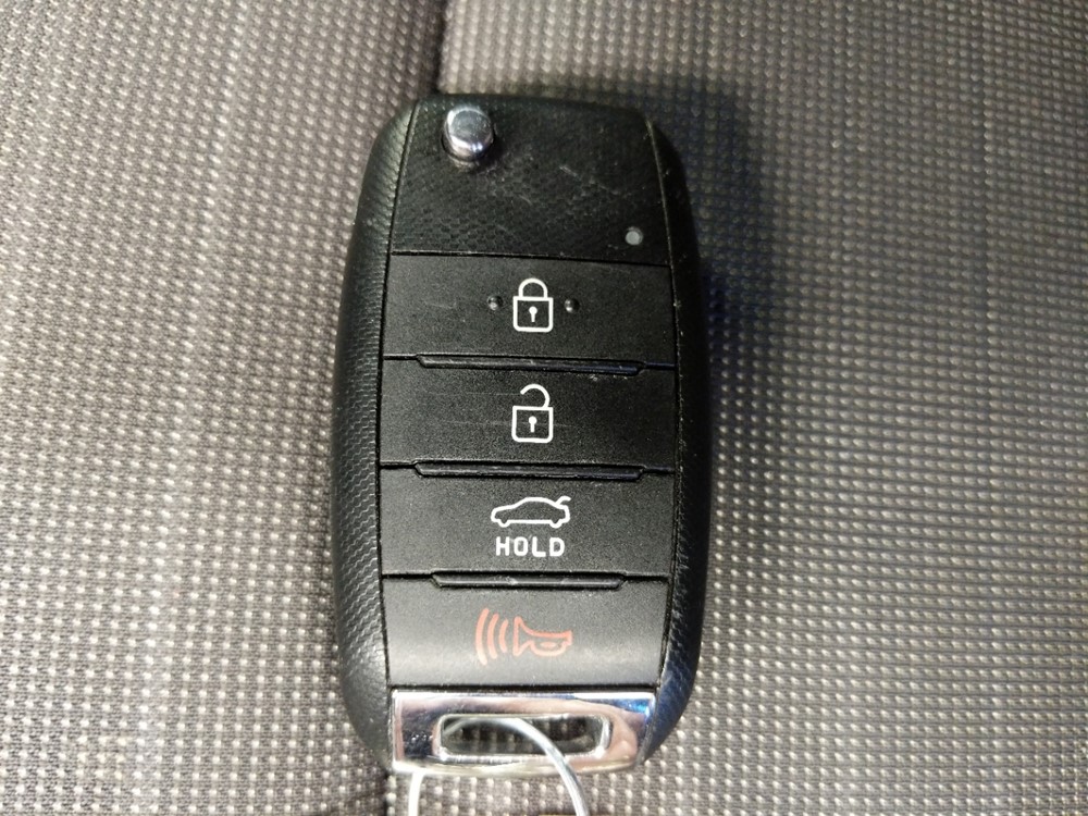2016 Kia Forte - Keys