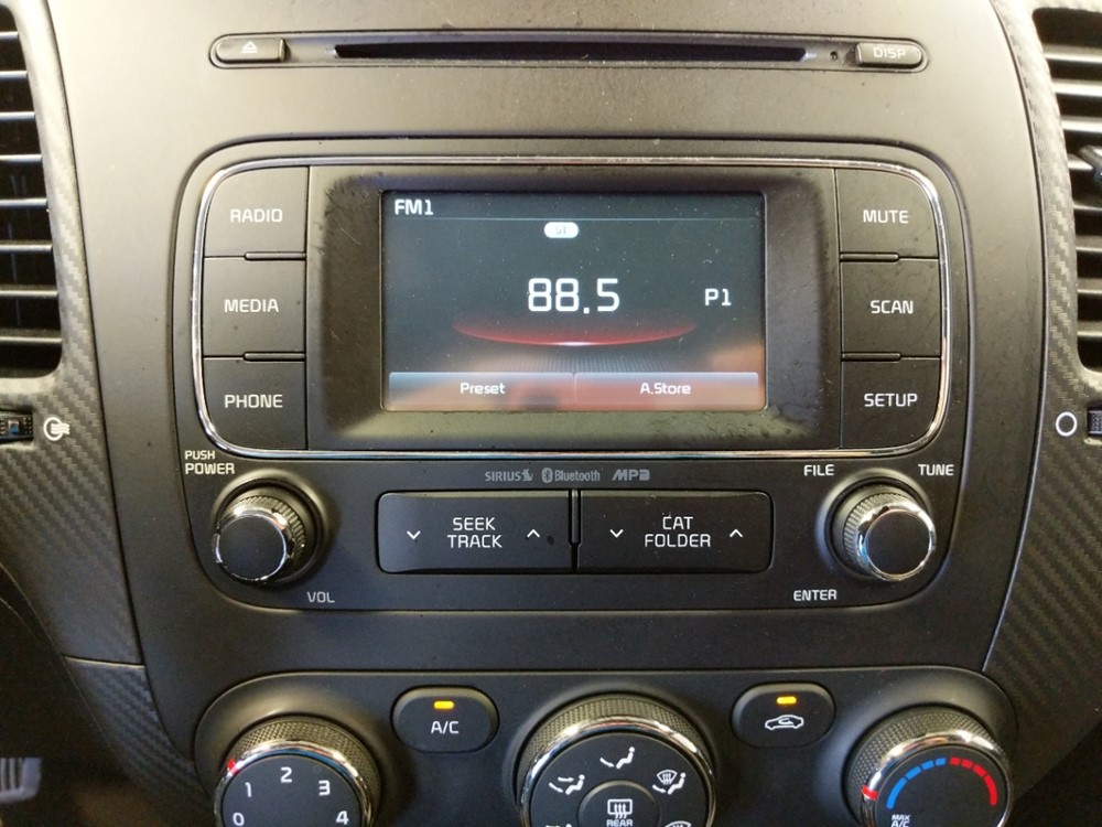 2016 Kia Forte - Stereo Package