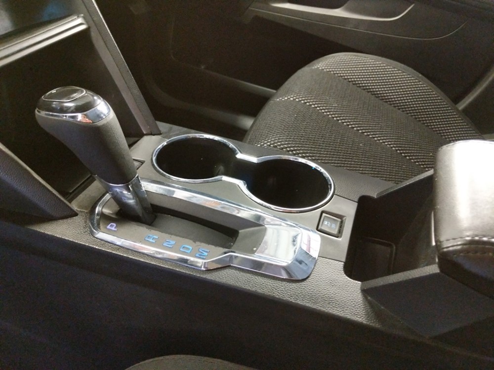 2016 Chevrolet Equinox - Center Console/Cup Holders