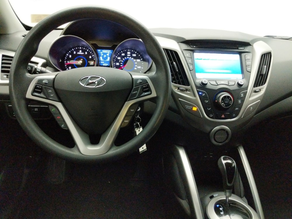 2016 Hyundai Veloster - Driver Dash