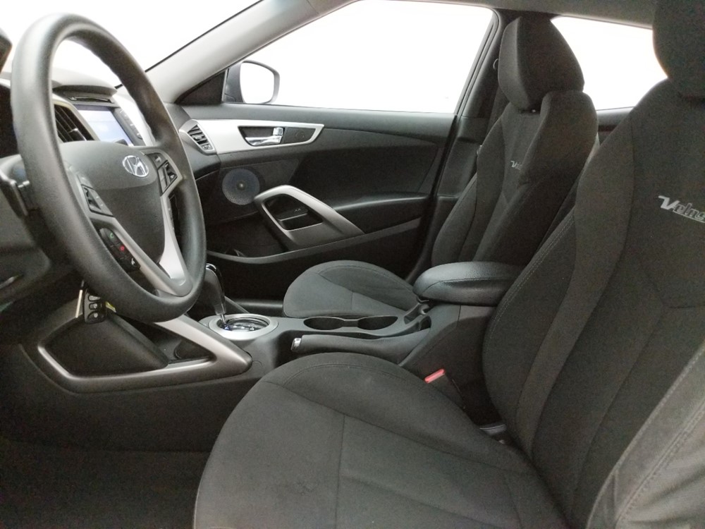 2016 Hyundai Veloster - Driver Front Seat