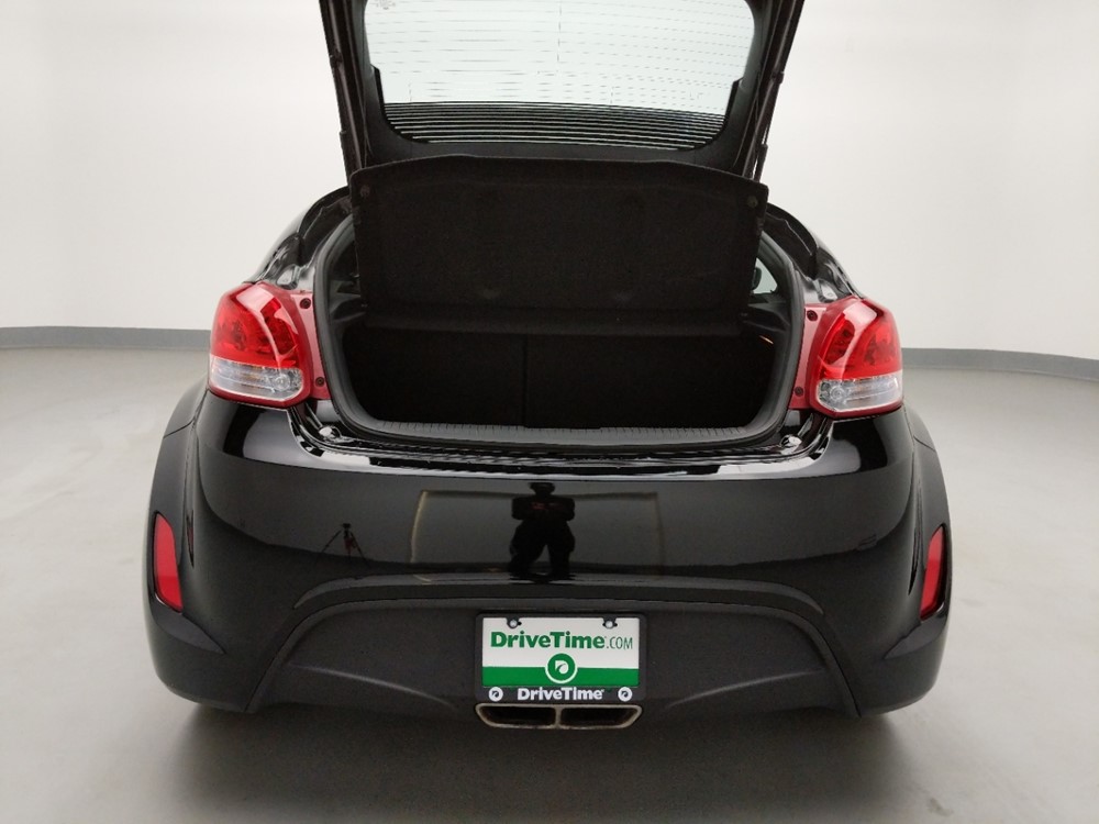 2016 Hyundai Veloster - Trunk