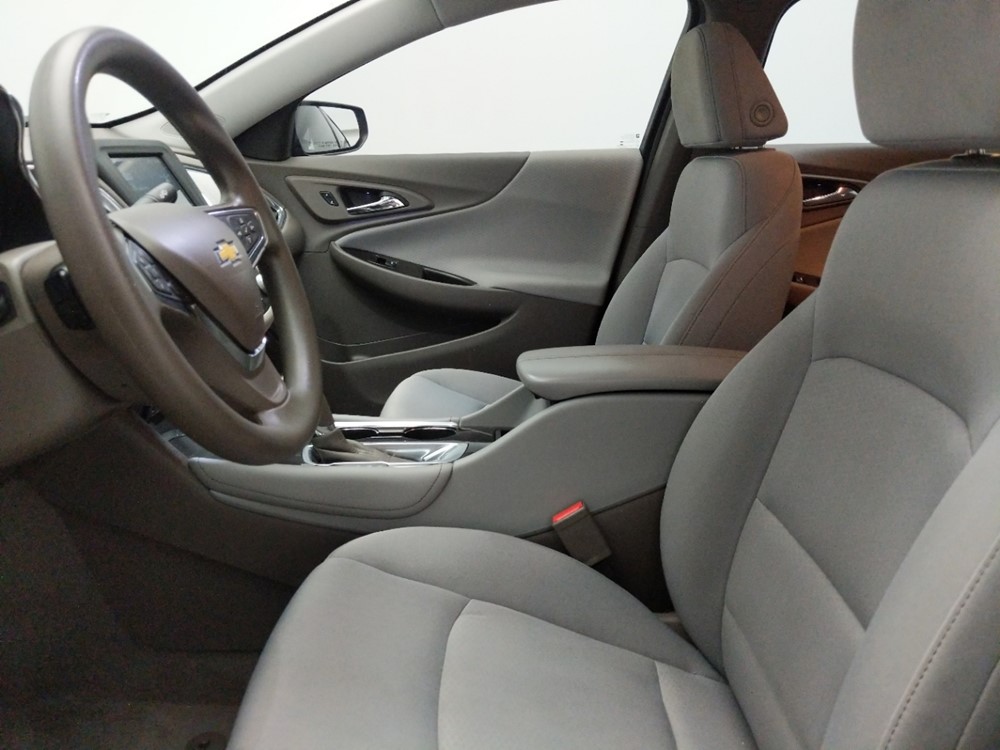 2016 Chevrolet Malibu - Driver Front Seat