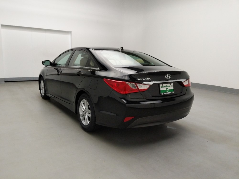 2014 Hyundai Sonata - Driver Rear Bumper