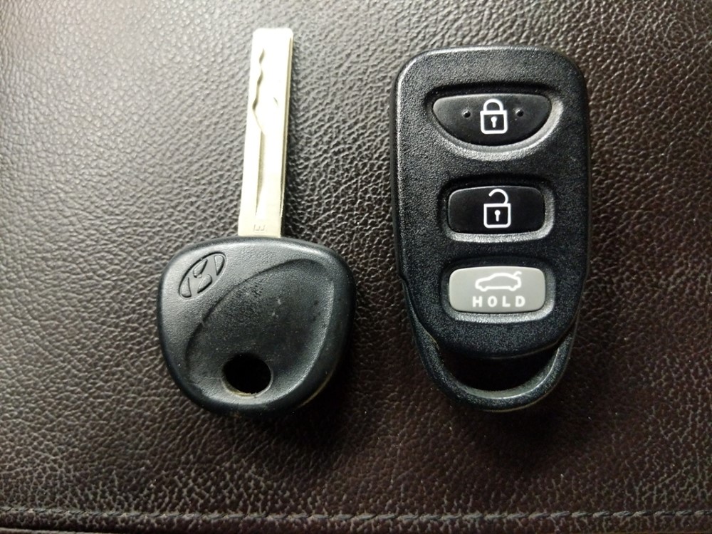 2014 Hyundai Sonata - Keys