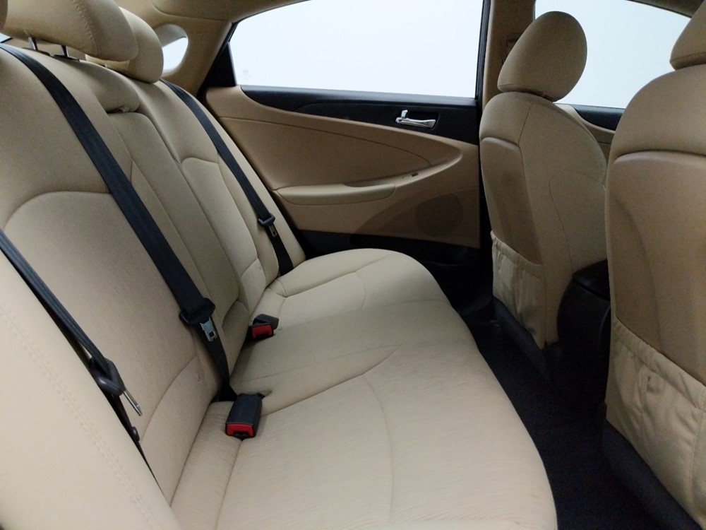 2014 Hyundai Sonata - Passenger Rear Seat