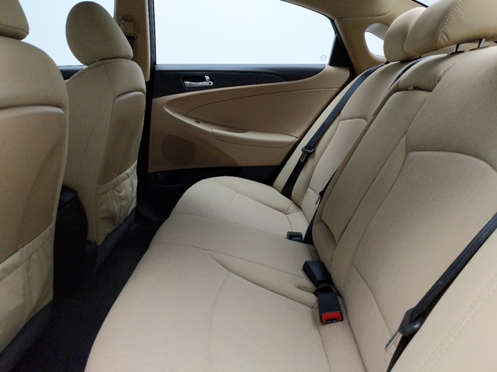2014 Hyundai Sonata - Driver Rear Seat
