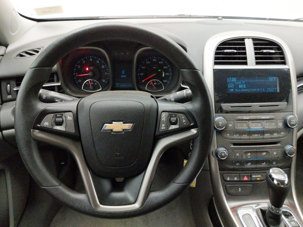 2013 Chevrolet Malibu - Driver Dash