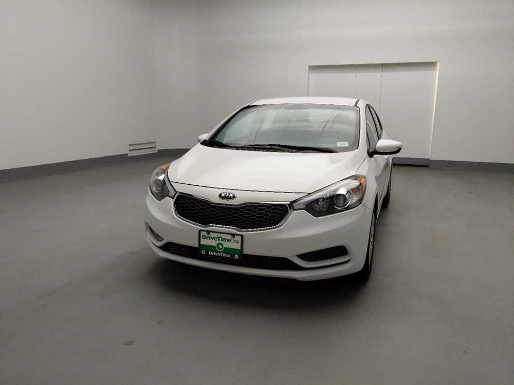 2016 Kia Forte - Driver Front Hood