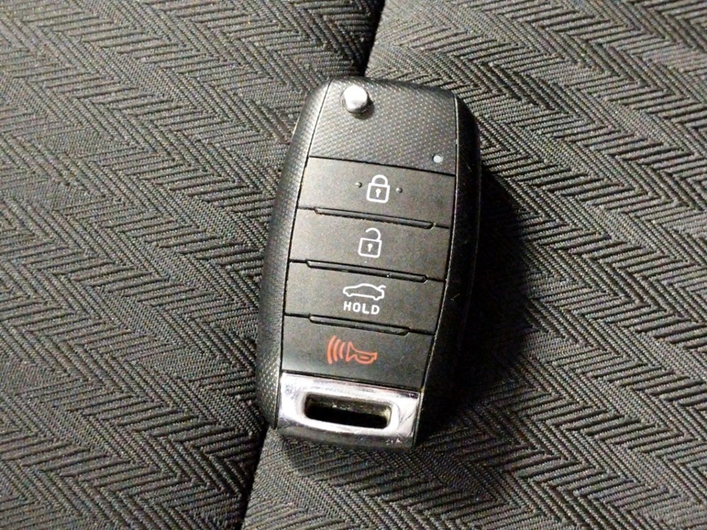2016 Kia Forte - Keys