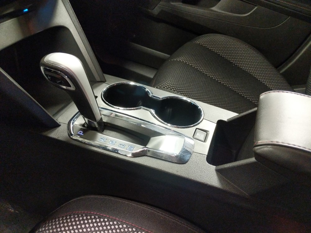2013 Chevrolet Equinox - Center Console/Cup Holders