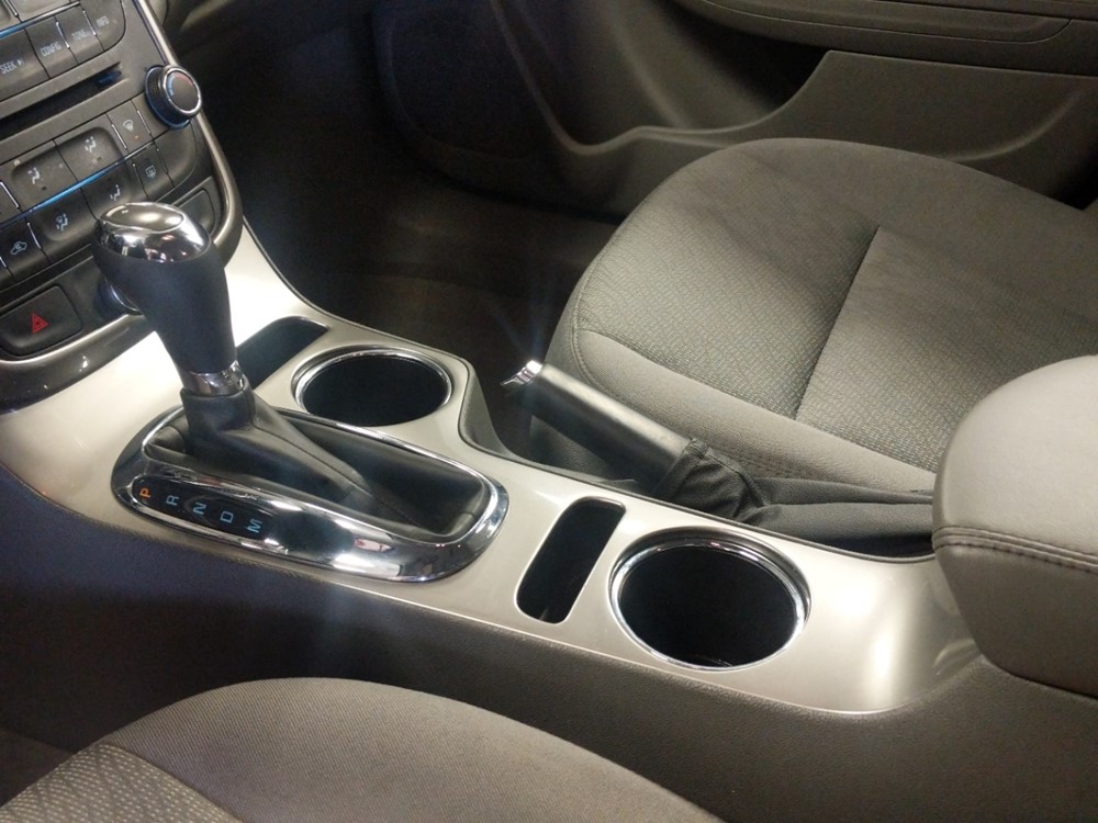 2015 Chevrolet Malibu - Center Console/Cup Holders