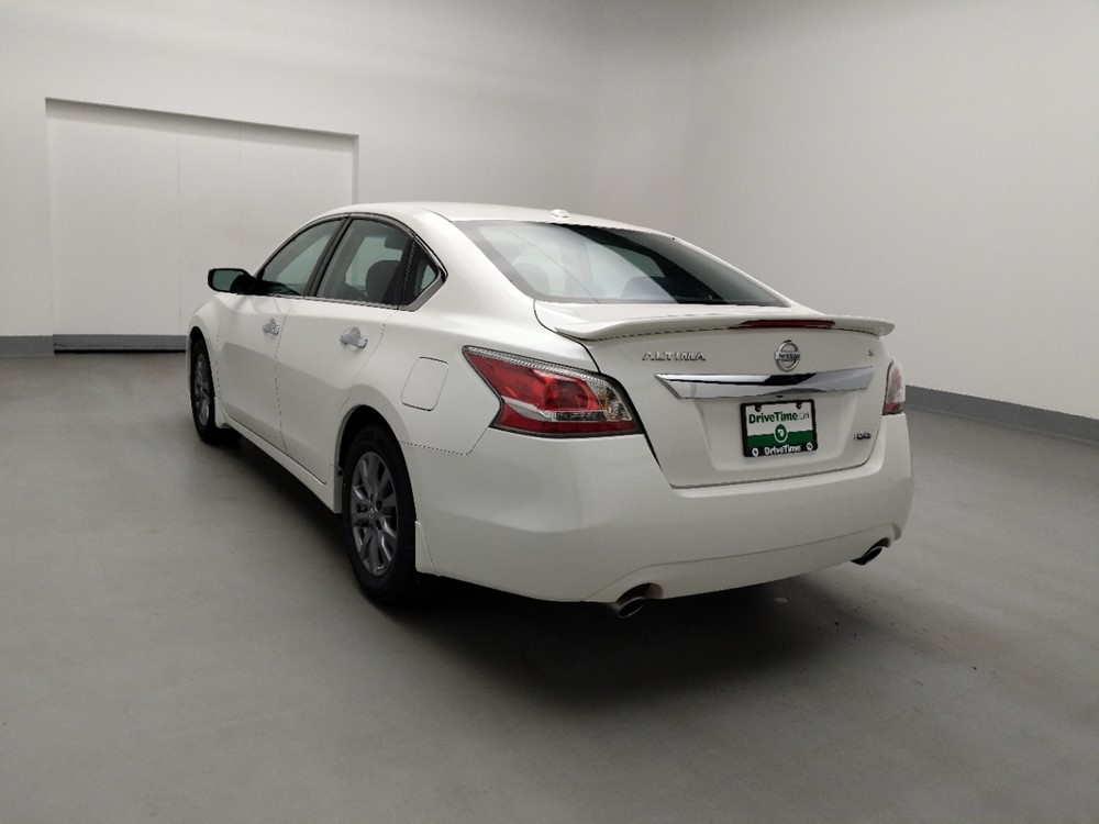 2015 Nissan Altima - Driver Rear Bumper