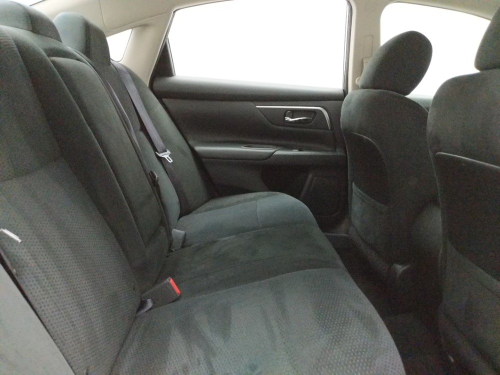 2015 Nissan Altima - Passenger Rear Seat