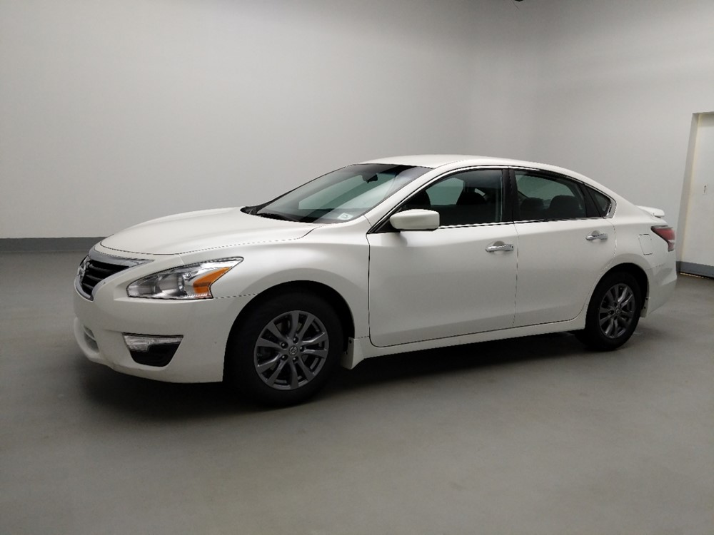 2015 Nissan Altima - Driver Front Side
