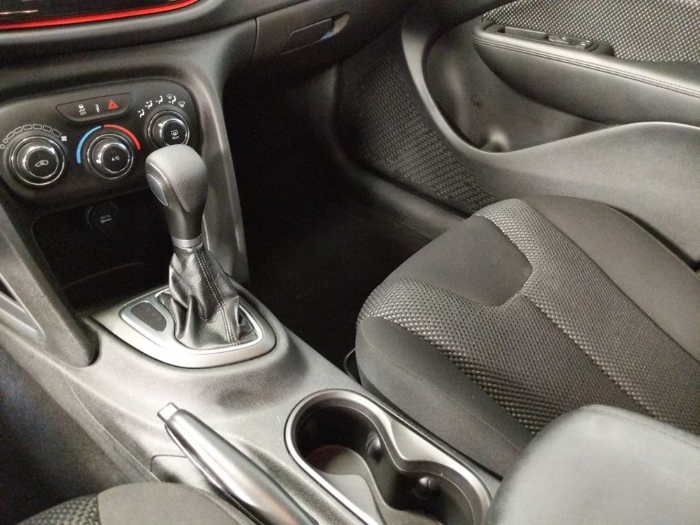 2016 Dodge Dart - Center Console/Cup Holders